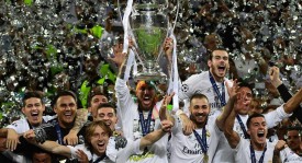 勒沃库森困境深重：滕哈赫下课，战术迷茫士气低落